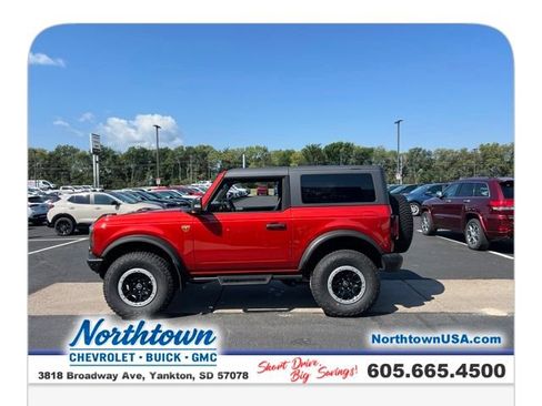 Used 2023 Ford Bronco Badlands AWD/4WD image 13