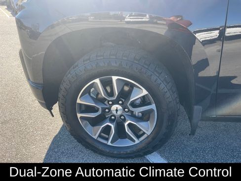 Used 2022 Chevrolet Silverado 1500 RST image 12