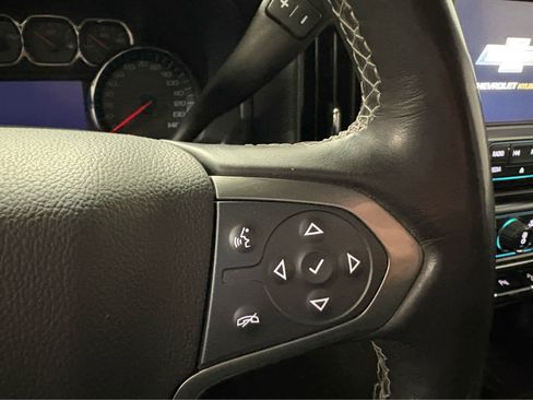 Used 2018 Chevrolet Silverado 1500 LT w/ Texas Edition image 20