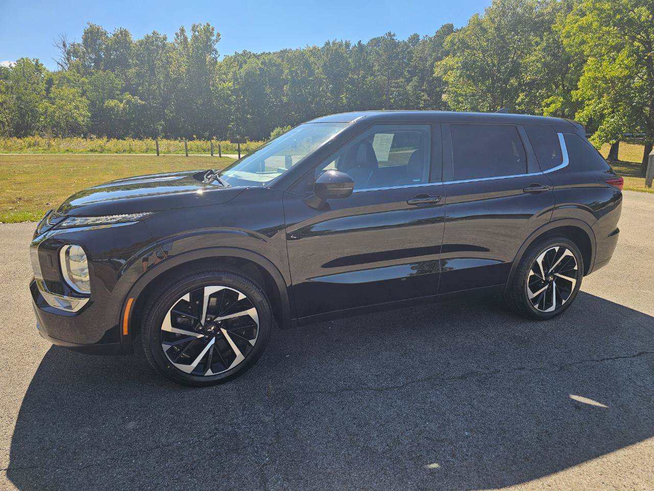 Used 2022 Mitsubishi Outlander SE AWD/4WD image 10