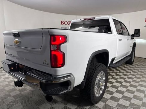 Used 2024 Chevrolet Silverado 2500 LTZ w/ LTZ Premium Package AWD/4WD image 8