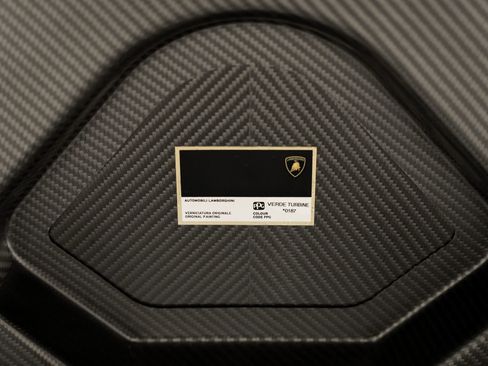 Used 2024 Lamborghini Revuelto AWD/4WD image 74