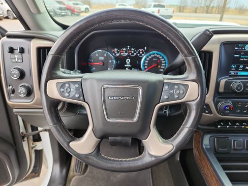 Used 2017 GMC Sierra 2500 Denali w/ Duramax Plus Package image 17