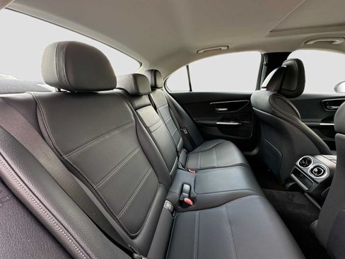 Used 2022 Mercedes-Benz C 300 Sedan image 27
