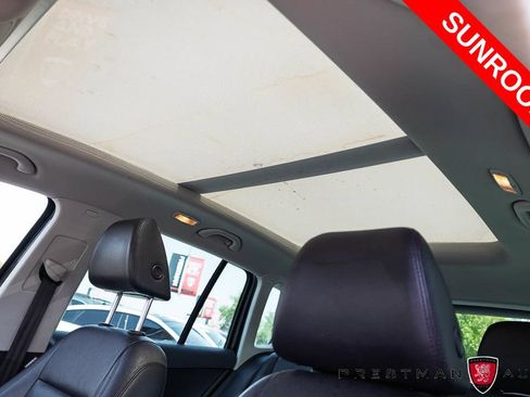 Used 2017 Volkswagen Tiguan Sport AWD/4WD image 8