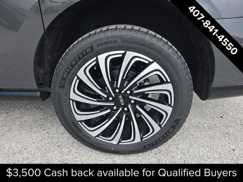 New 2025 Lincoln Navigator L Black Label image 4