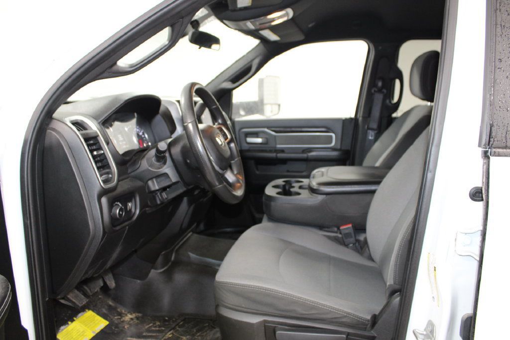 Used 2022 RAM 2500 Big Horn AWD/4WD image 19