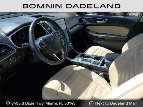 Used 2021 Ford Edge SEL w/ Convenience Package image 16