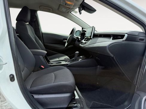 Used 2021 Toyota Corolla LE w/ Carpet Mat Package (TMS) FWD image 14