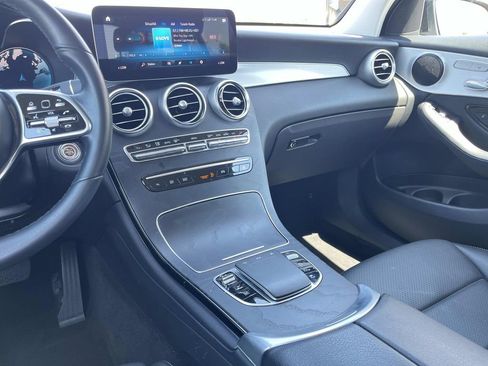 Used 2022 Mercedes-Benz GLC 300 image 15