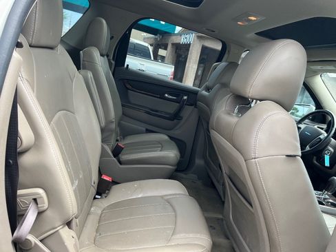 Used 2015 GMC Acadia Denali FWD image 16