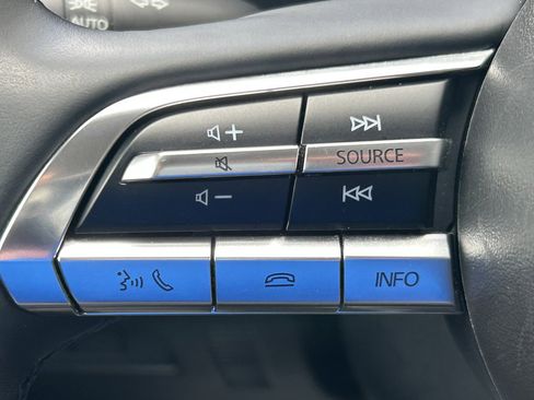 Used 2025 MAZDA CX-50 AWD 2.5 S w/ Preferred Package image 22