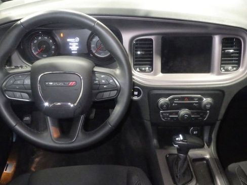 Used 2023 Dodge Charger SXT w/ Blacktop Package image 9