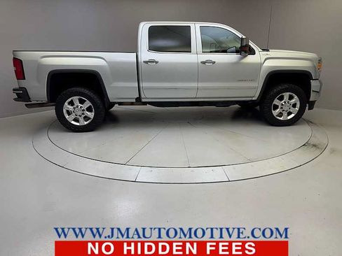 Used 2017 GMC Sierra 2500 SLT w/ Snow Plow Prep Package AWD/4WD image 6