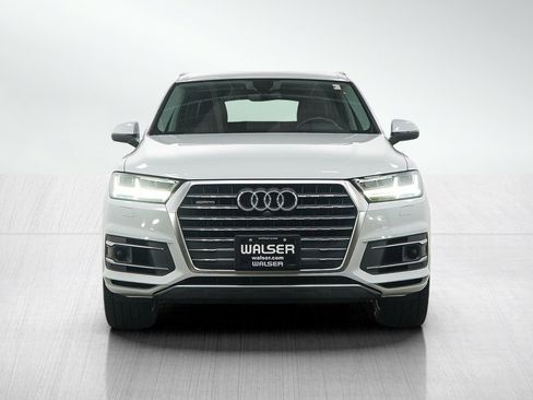 Used 2018 Audi Q7 3.0T Prestige AWD/4WD image 8