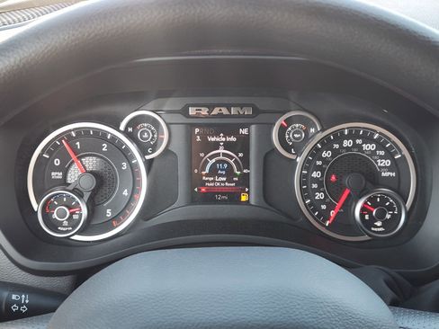 New 2026 RAM 2500 Tradesman AWD/4WD image 15