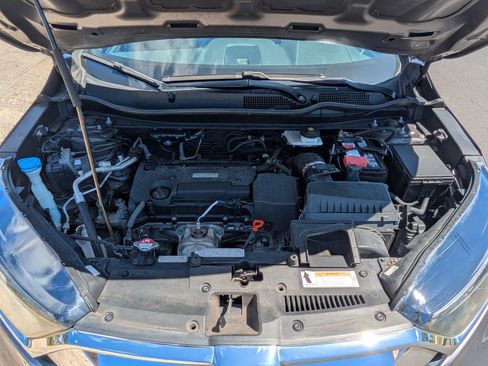 Used 2017 Honda CR-V LX image 8