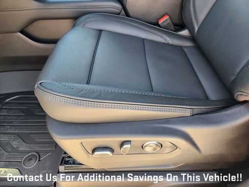 New 2026 GMC Yukon XL Denali w/ Sun & Power Step Package image 18