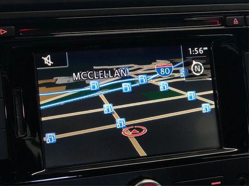 Used 2013 Volkswagen GTI Driver's Edition image 22