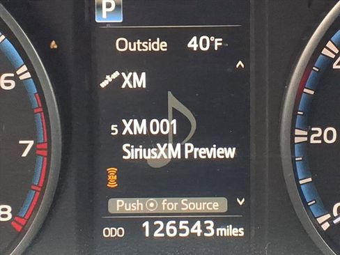 Used 2018 Toyota RAV4 XLE image 13