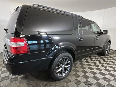 Used 2017 Ford Expedition EL Limited w/ Equipment Group 301A AWD/4WD image 2