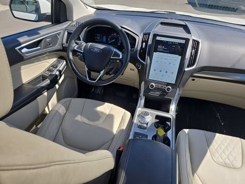 Used 2023 Ford Edge Titanium w/ Class II Trailer Tow Package AWD/4WD image 34