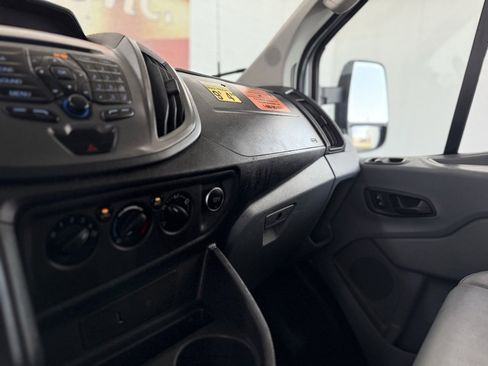 Used 2019 Ford Transit 350 156 DRW image 32