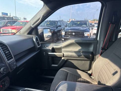 Used 2019 Ford F150 XLT w/ Equipment Group 302A Luxury AWD/4WD image 23