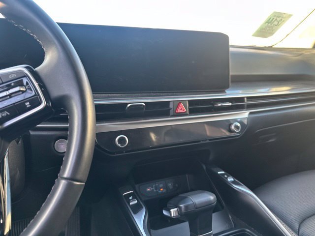 Used 2025 Kia Sorento EX w/ Panoramic Sunroof Package FWD image 16