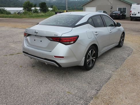 Used 2021 Nissan Sentra SV FWD image 5