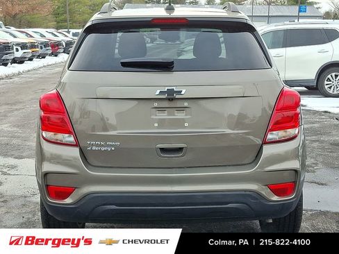 Certified 2022 Chevrolet Trax LT w/ Sport Edition image 6