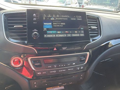 Used 2021 Honda Pilot Black Edition image 35