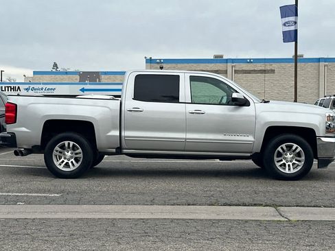 Used 2017 Chevrolet Silverado 1500 LT w/ All Star Edition image 8
