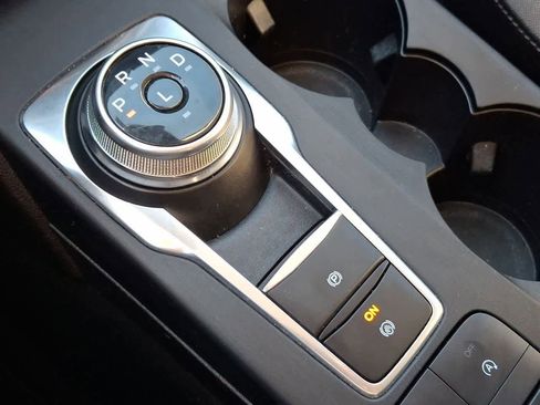 Used 2022 Ford Escape SE w/ Convenience Package image 18