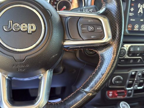 Used 2021 Jeep Gladiator Mojave image 16