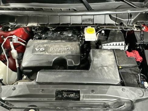 Certified 2024 Nissan Pathfinder SL FWD image 29
