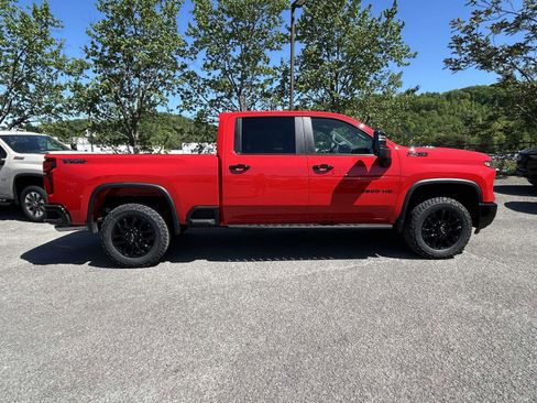 New 2026 Chevrolet Silverado 2500 LT w/ Trail Boss Package AWD/4WD image 2
