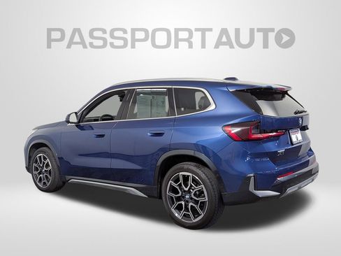 Used 2025 BMW X1 xDrive28i w/ Convenience Package AWD/4WD image 3