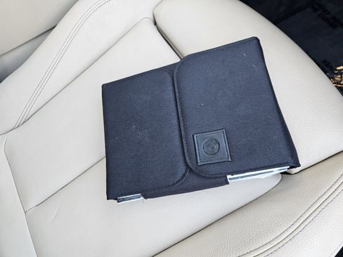 Used 2018 BMW 330i xDrive Sedan w/ Premium Package image 16