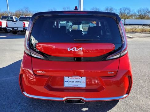 Used 2024 Kia Soul GT-Line w/ GT-Line Technology Package image 9