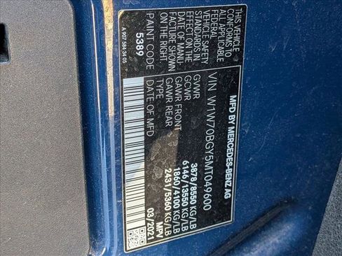 Used 2021 Mercedes-Benz Sprinter 1500 image 18