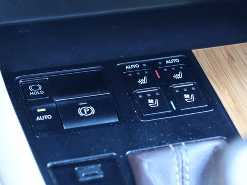 Used 2018 Lexus RX 350L FWD image 27