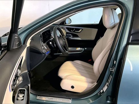 New 2026 Mercedes-Benz E 350 4MATIC Sedan image 13