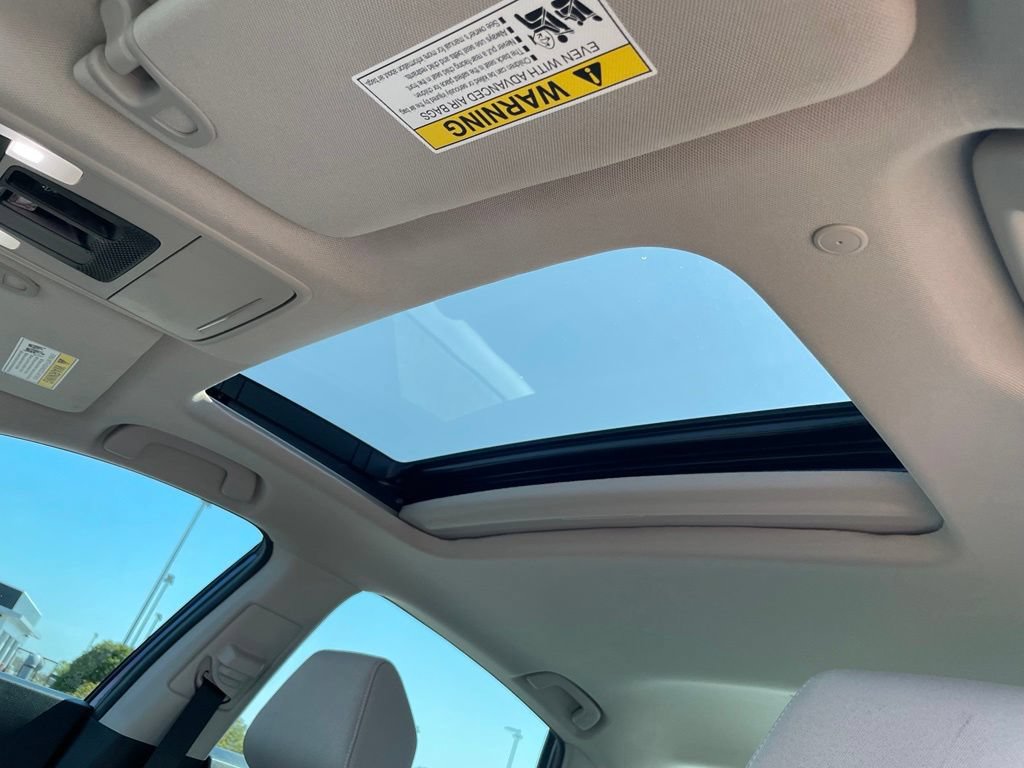 Used 2023 Honda Accord EX image 23