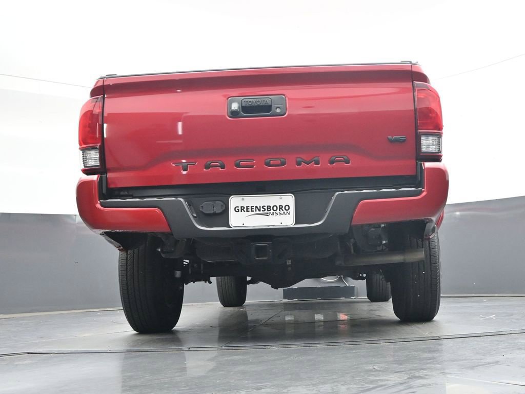 Used 2022 Toyota Tacoma SR5 w/ Technology Package RWD image 36