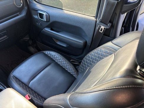 Used 2021 Jeep Wrangler Unlimited Sahara image 15