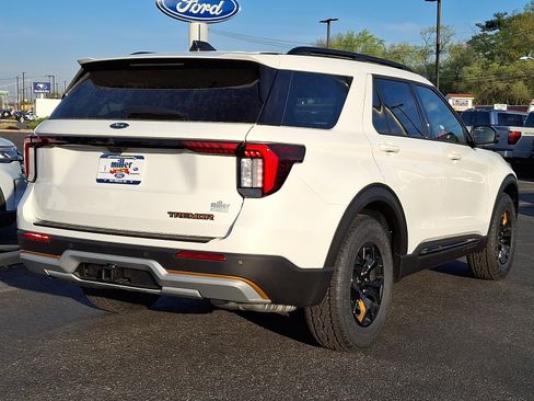 New 2026 Ford Explorer Tremor w/ Tremor Ultimate Package AWD/4WD image 4