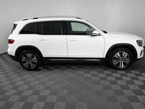 Used 2025 Mercedes-Benz GLB 250 image 26