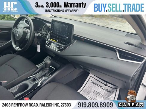 Used 2022 Toyota Corolla LE image 20
