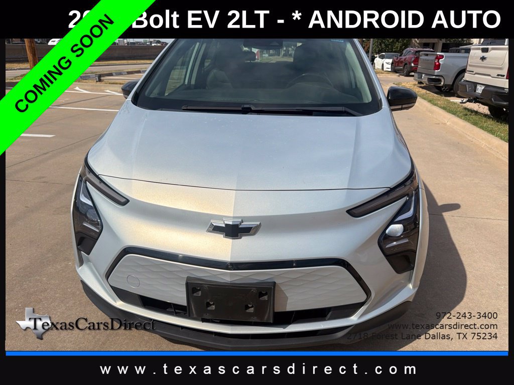 Used 2022 Chevrolet Bolt LT w/ Infotainment Package FWD image 3